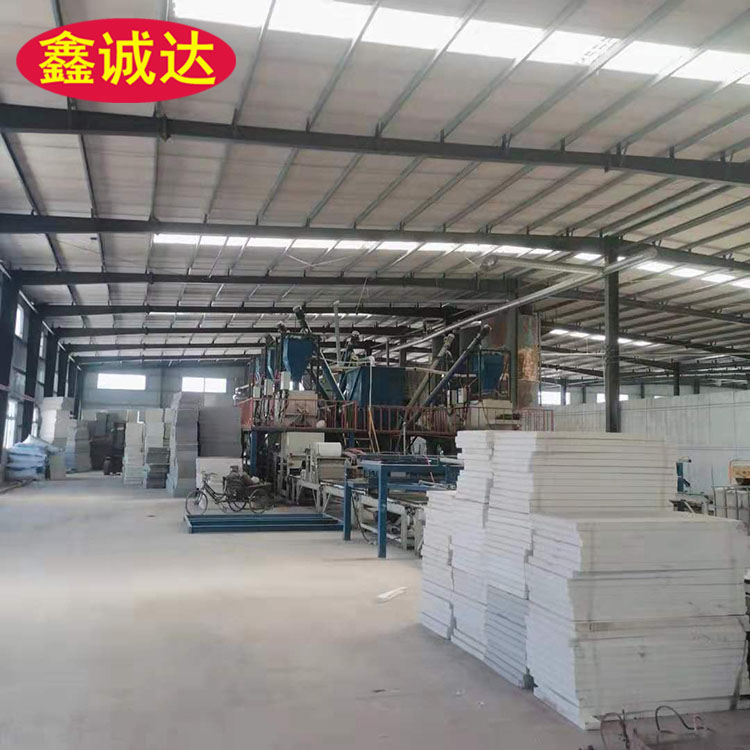 鑫诚达fs挤塑板复合砂浆设备 fs复合外模板设备 生产线