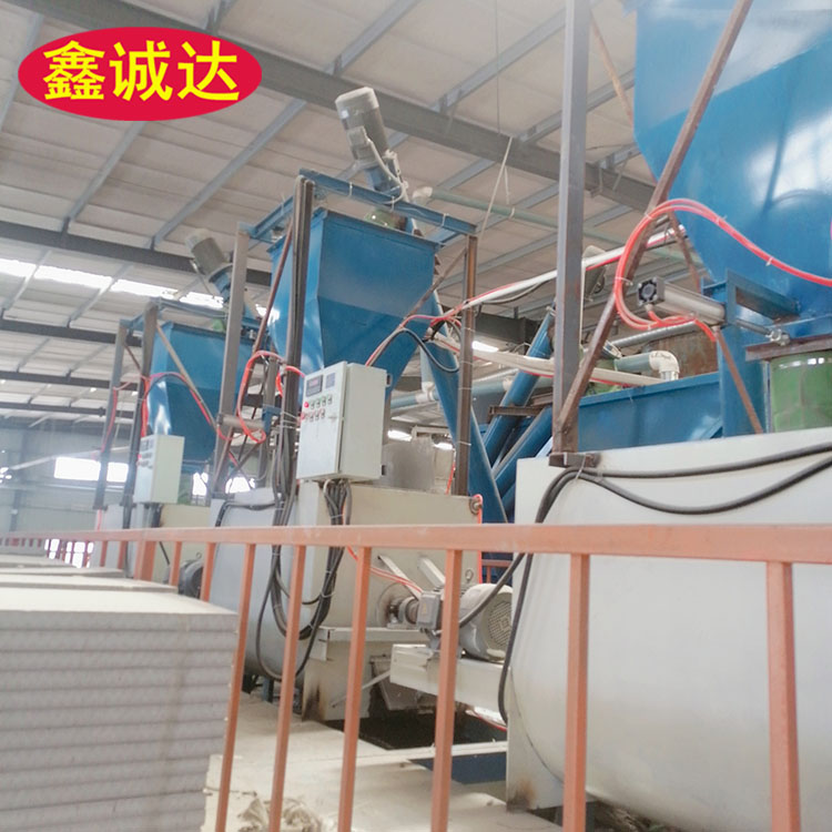鑫诚达fs聚苯板砂浆复合模板设备 复合一体板设备 行情