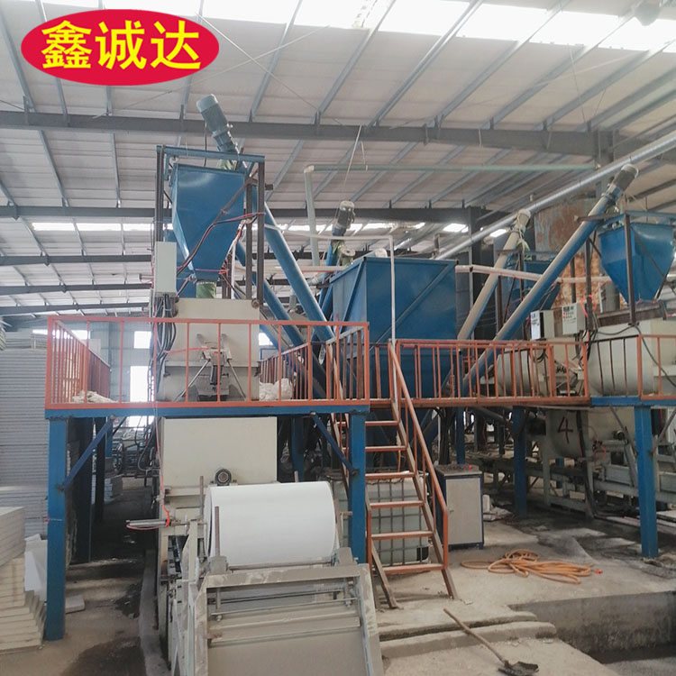 鑫诚达一体化建筑模板设备 fs复合保温板设备 价格