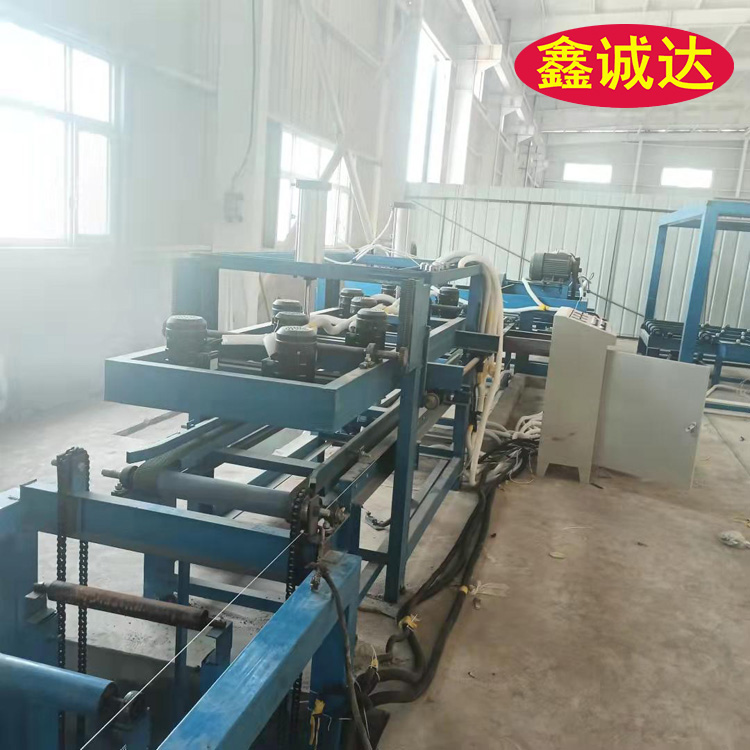 鑫诚达保温一体板设备 fs复合建筑模板设备 供应商