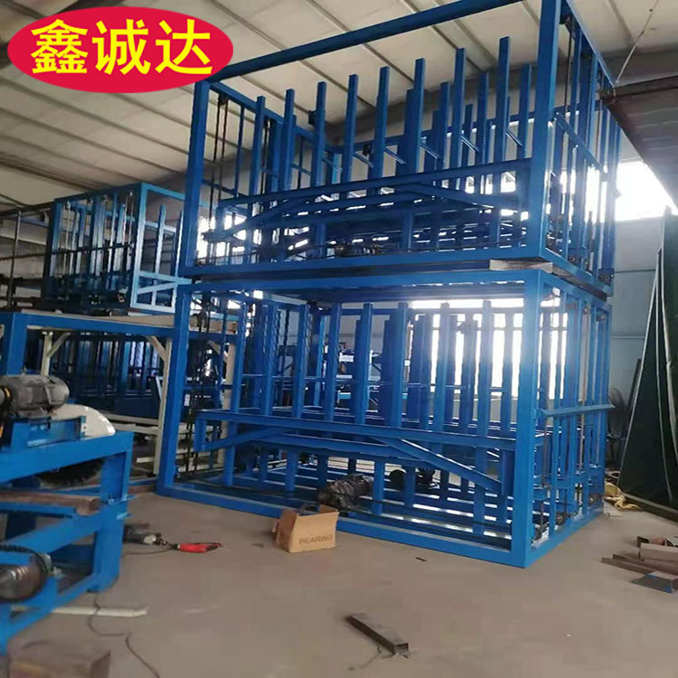 鑫诚达保温结构一体板设备 fs外模板生产设备 现场视频