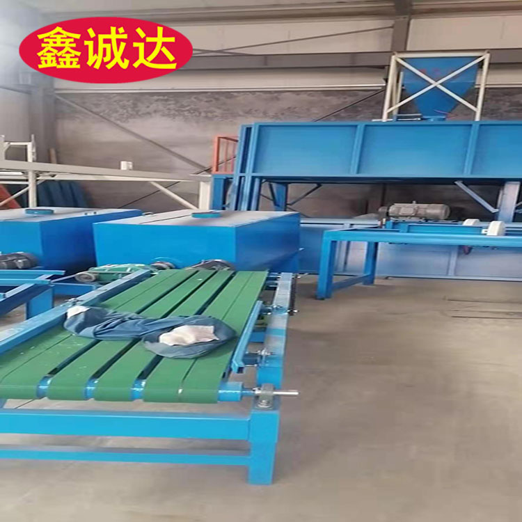 鑫诚达保温结构一体板设备 fs复合建筑模板设备 图片
