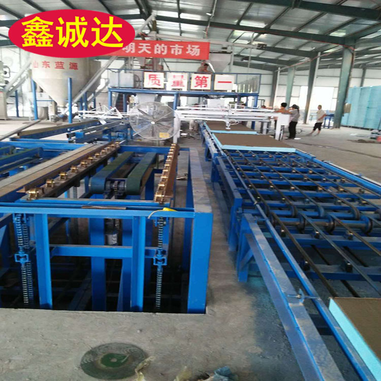 鑫诚达外墙结构一体化生产设备 fs复合保温板设备 免费提供技术