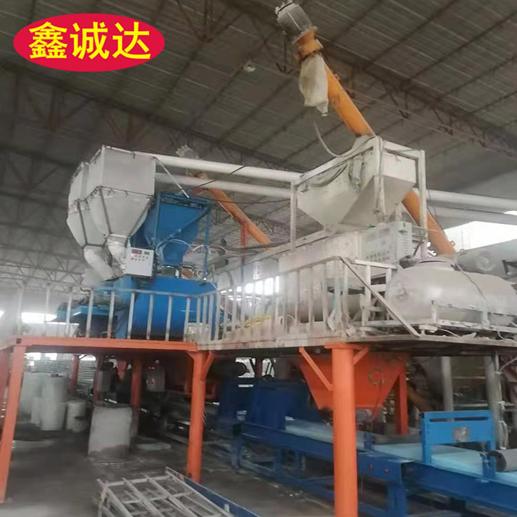 鑫诚达外墙保温结构一体化板材生产线 砂浆复合模板设备 生产线