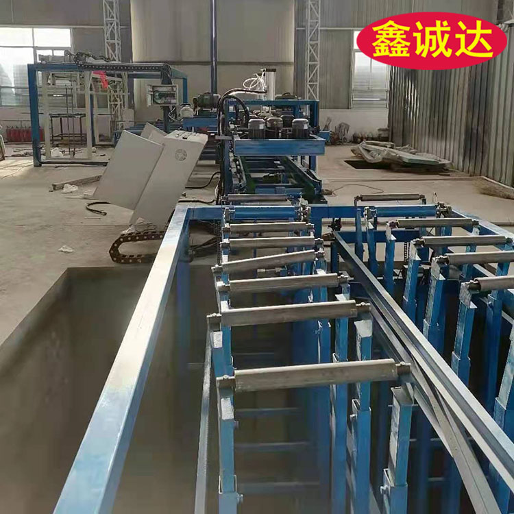 鑫诚达外墙一体化板材生产线 砂浆复合模板设备 价格