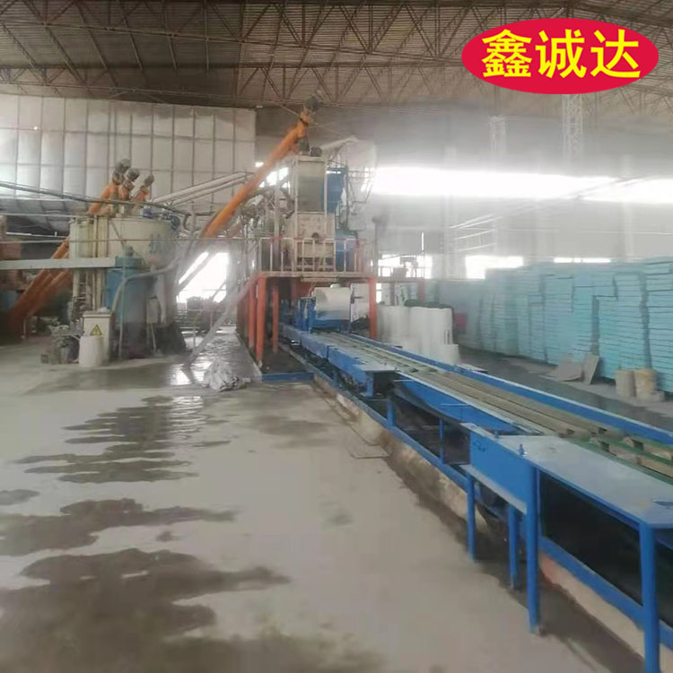 鑫诚达复合一体板生产设备 fs复合保温板设备 免费提供技术