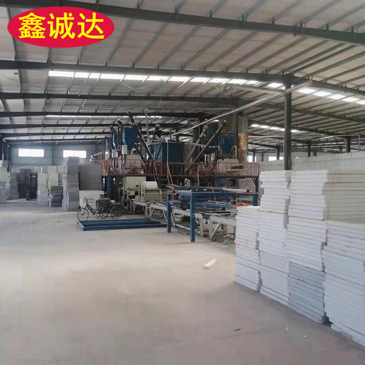 鑫诚达免拆结构一体化板生产线 fs复合外模板设备 生产线