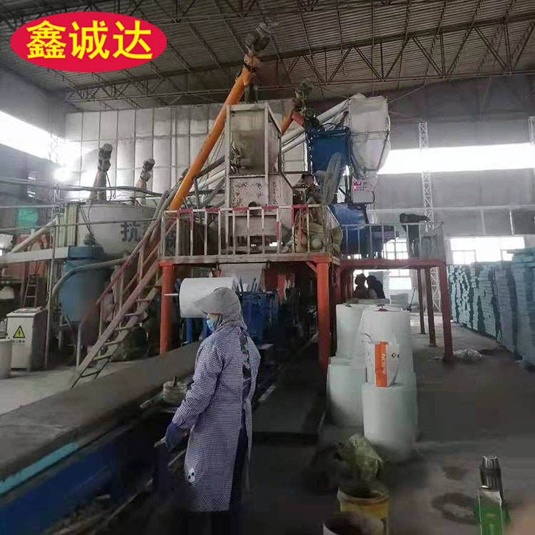 鑫诚达免拆结构一体化板生产线 外模板机械设备 免费安装调试