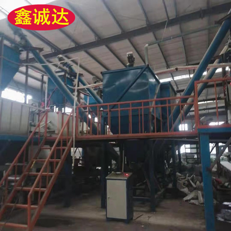鑫诚达免拆保温一体板生产设备 复合建筑模板设备 图片