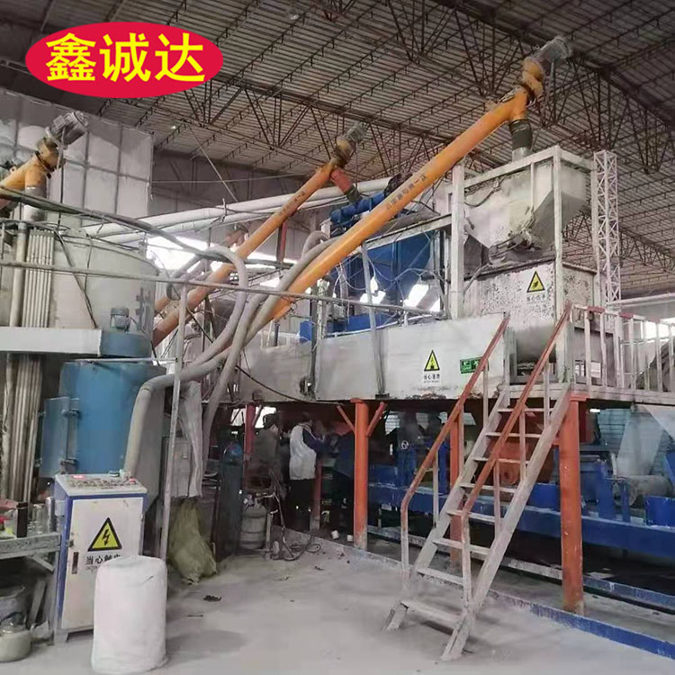 鑫诚达复合砂浆设备 复合一体板设备 图片