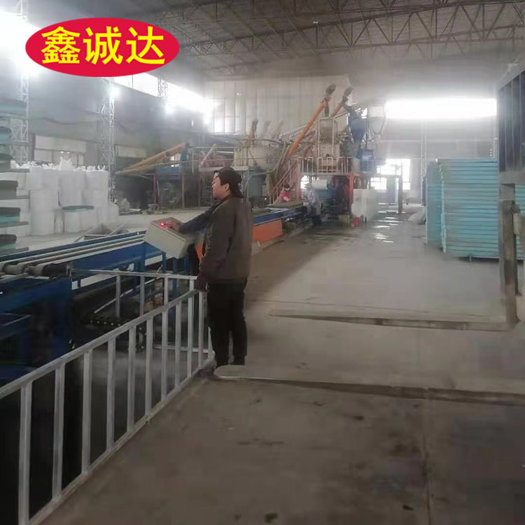 鑫诚达复合砂浆一体板生产设备 复合保温板设备 免费提供技术