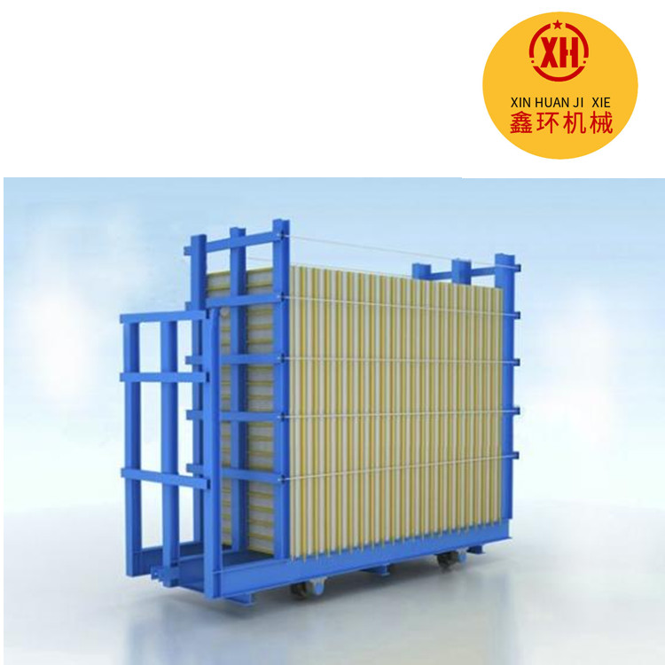 多功能xh-lm20立模隔墙保温板设备具有较高的强度与良好的保温性能