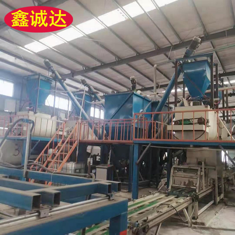鑫诚达保温结构一体化板材生产设备 fs复合外模板设备 生产线