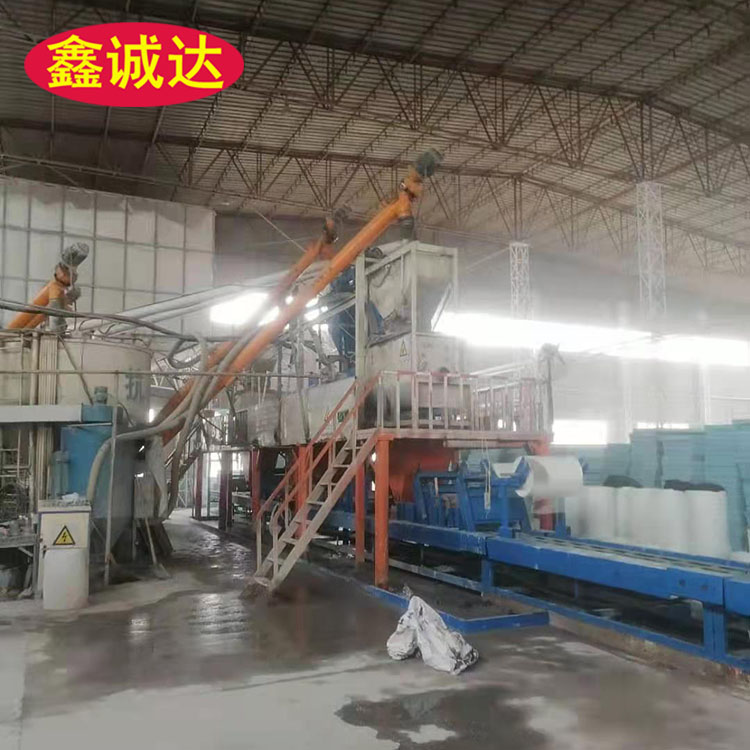 鑫诚达一体复合板生产线 fs保温外模板设备 供应商