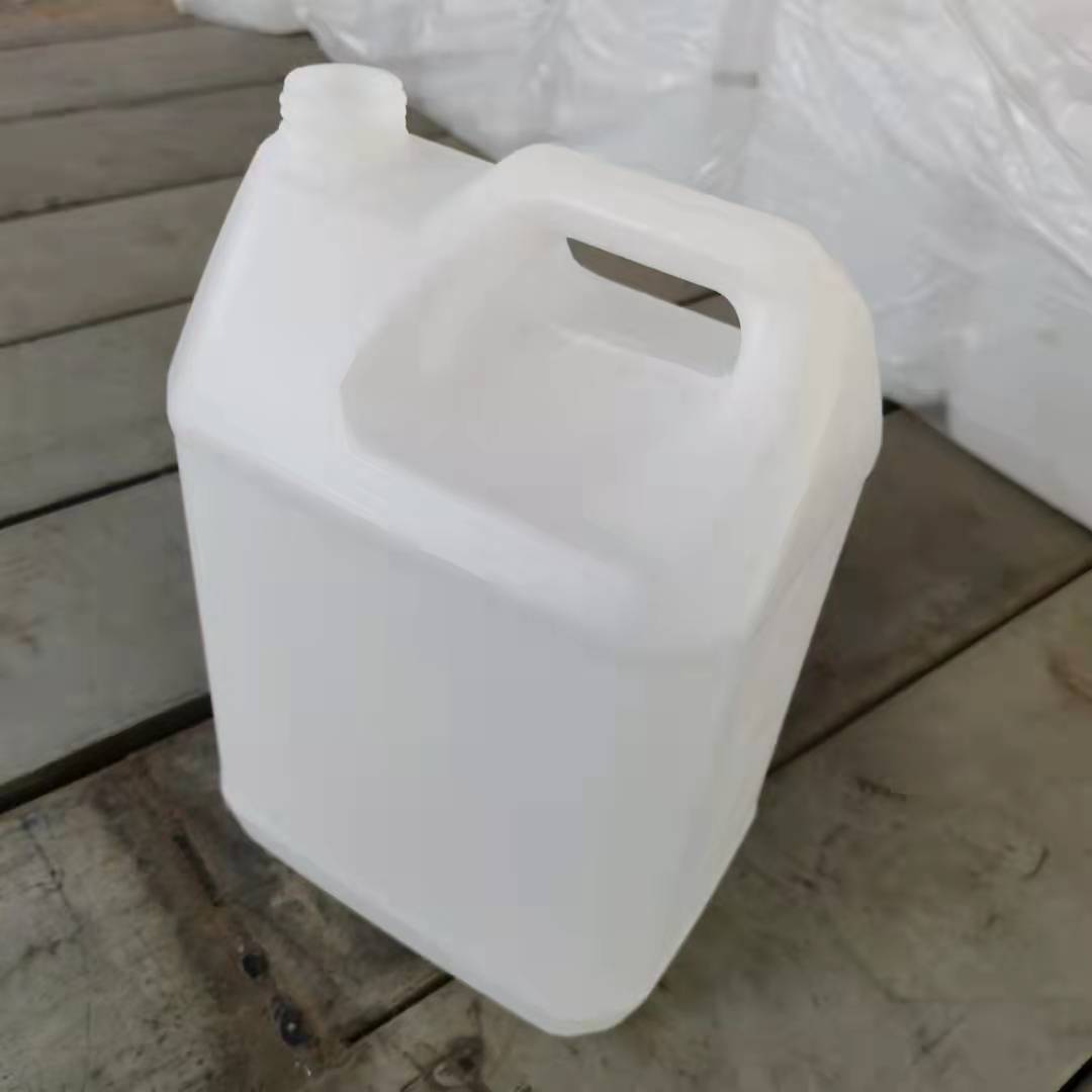 塑料桶带盖油桶油壶食品级扁方桶10升公斤家用手提水桶
