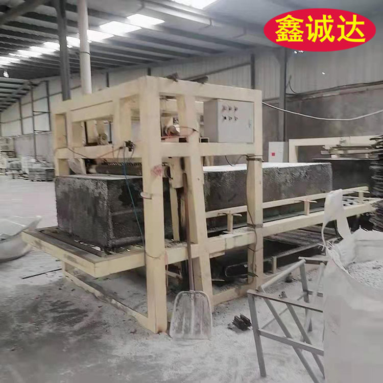 鑫诚达轻质水泥基匀质板设备图片