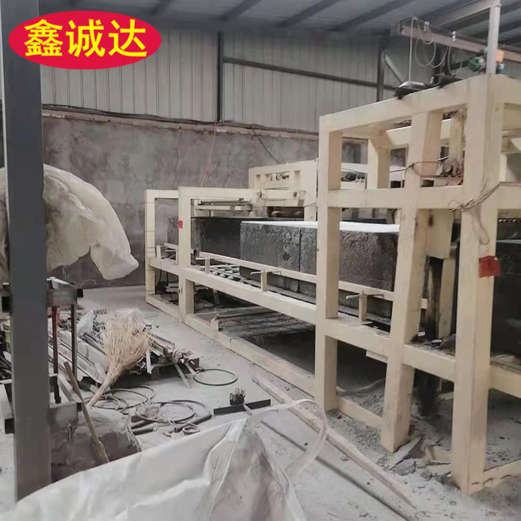 鑫诚达匀质颗粒聚苯板设备免费提供技术