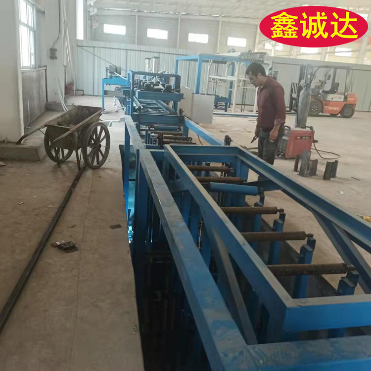 鑫诚达砂浆水泥防火岩棉复合保温板设备生产流程