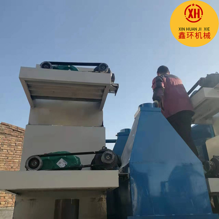 自保温复合免拆外建筑模板设备 新品研发