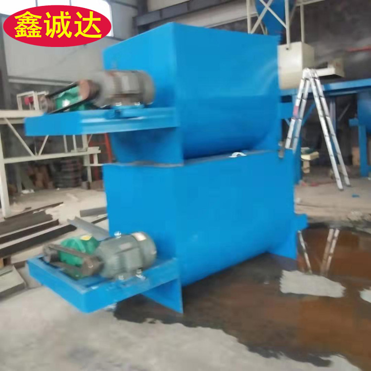 鑫诚达两面复合板生产线视频