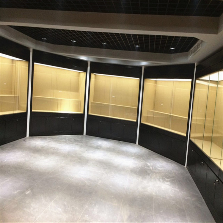 display cabinet 7.jpg