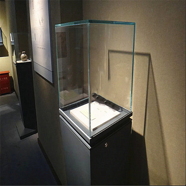 cabinet 43.jpg